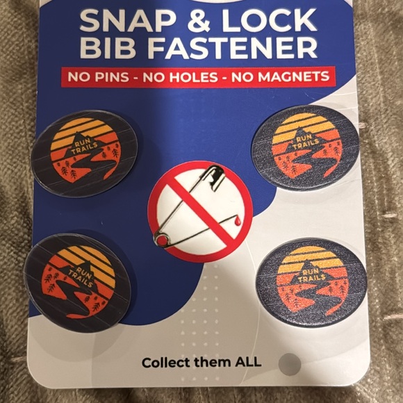 BibBoards Run Trails snap and lock bub fastener set - Picture 2 of 2